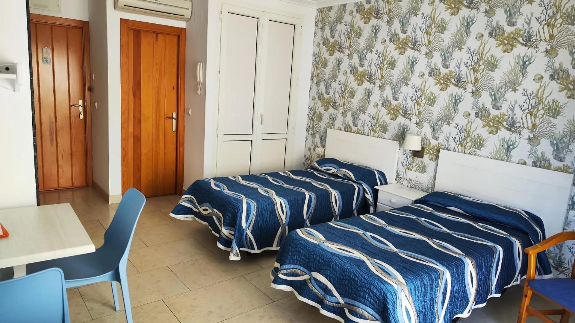 Apartamentos Caracas Torremolinos